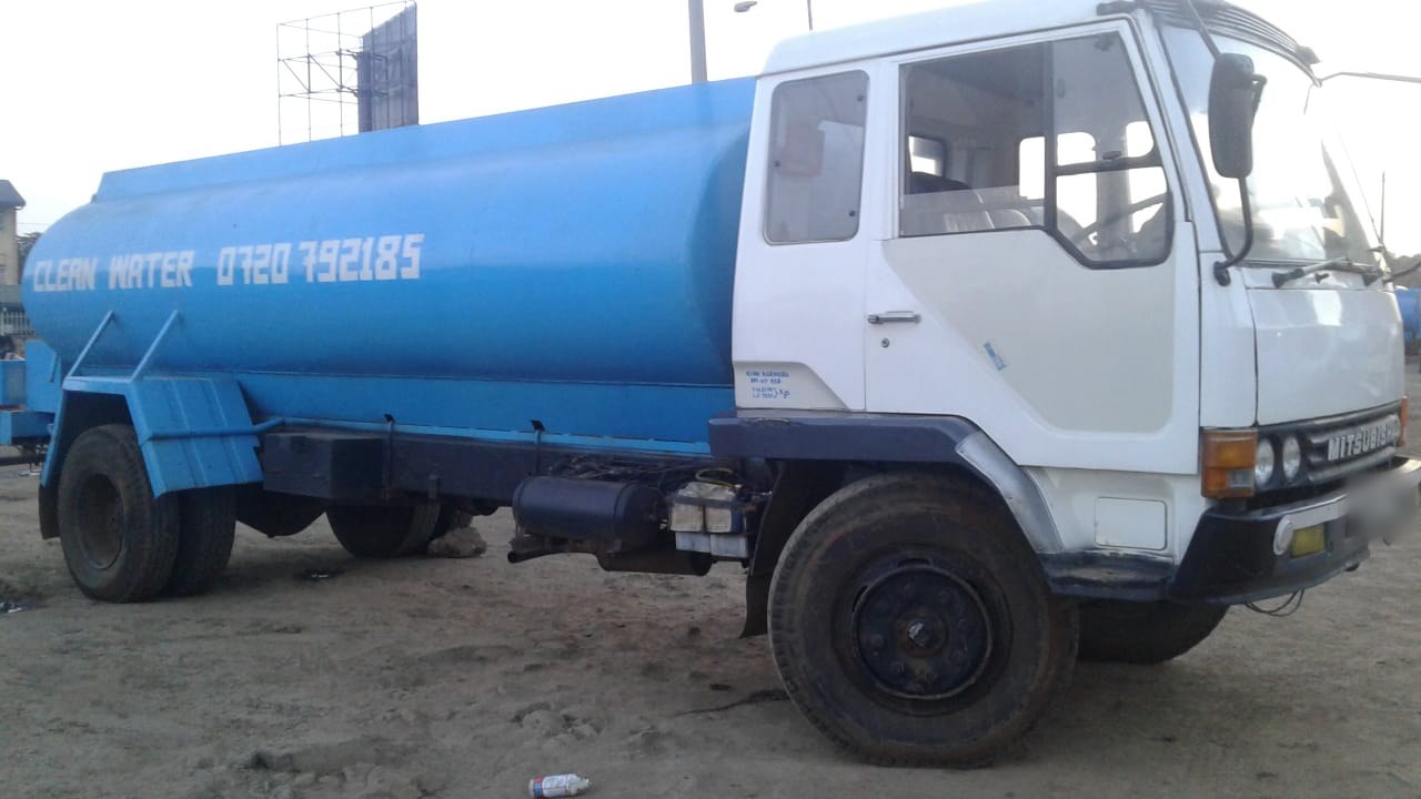 Movers.Store tanker truck used for water delivery